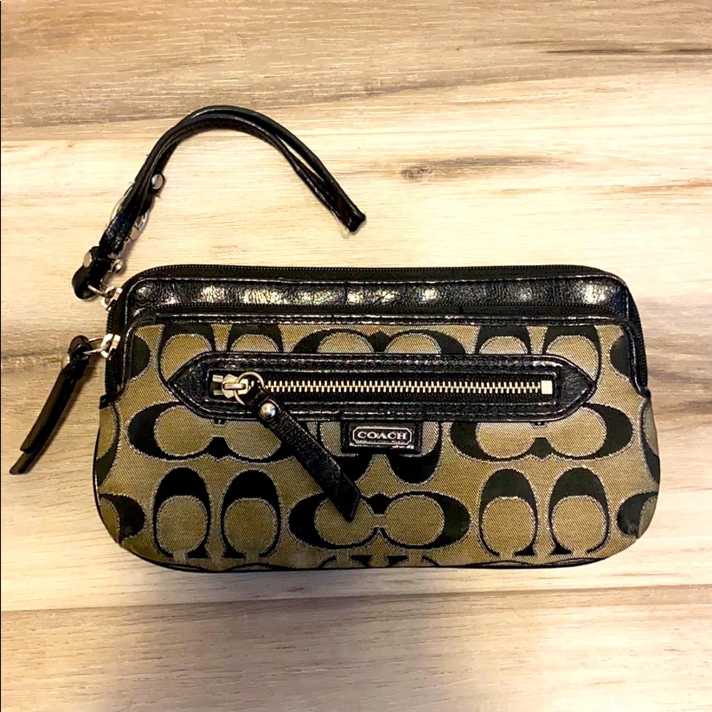 Coach wristlet